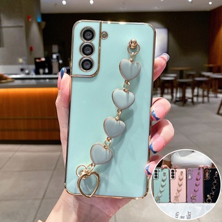 เคสโทรศัพท์มือถือแบบนิ่ม Tpu กันกระแทก กันรอยเลนส์กล้อง ลายหัวใจ พร้อมสายโซ่คล้องมือ สําหรับ Oppo A57 2022 A96 A36 A74 5G A16 Realme Q3S Q3T F19 Pro Plus