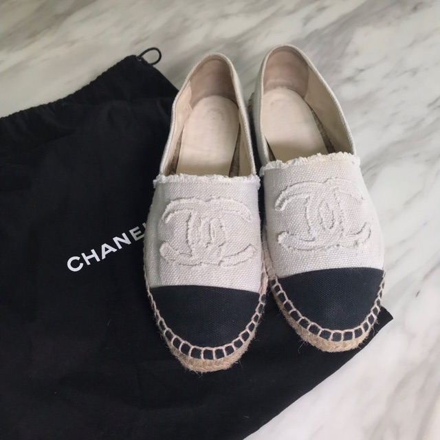 Used Chanel espadrilles two tone