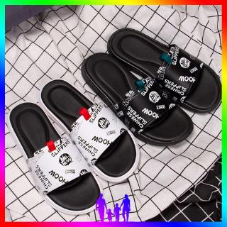 Graffiti slippers outdoor 2020 fashion outside wear beach outdoor sandals and slippers รองเท้าแตะ