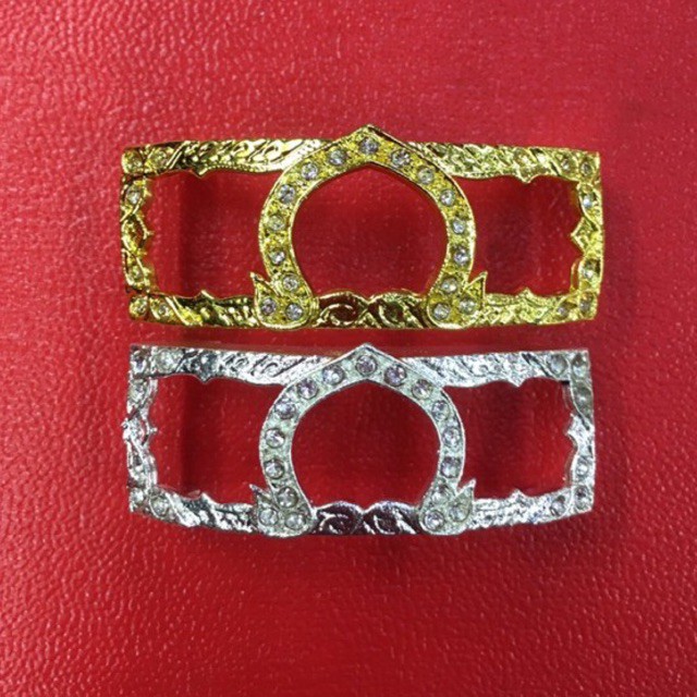 กรอบเลสทองสูตรชุปเงินแท้-ทองติดเพชรCZ น้ำหนัก 4 บาท ใส่ได้ทุกหลวงพ่อรวย ทุกรุ่น ลพ.รวย ลพ.พัฒน์ ไอ้ไ