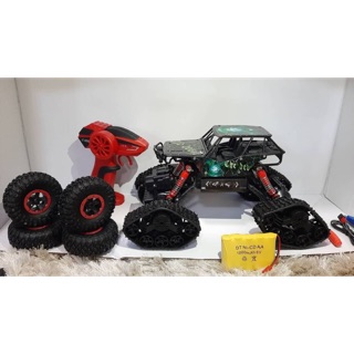 รถไต่หินบังคับ 1:18 4x4WD 2.4GHz 15km/h เปลี่ยนล้อได้ ขับเคลื่อนสี่ล้อ ชาร์จแบตเตอรี่ อุปกรณ์พร้อมเล่น