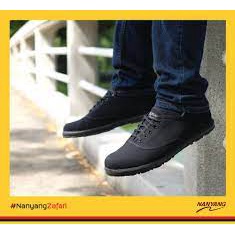 SALE70% Nanyang ZAFARI รองเท้านันยาง Size36-38 121-Z Sneaker Vintage Retro รองเท้านักเรียนนันยาง