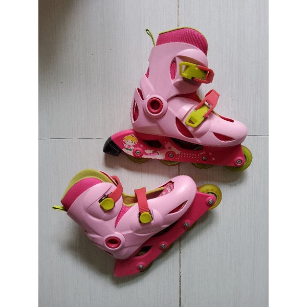 OXELO รองเท้าโรลเลอร์สเก็ตสำหรับเด็ก แท้ มือสอง size 34-36