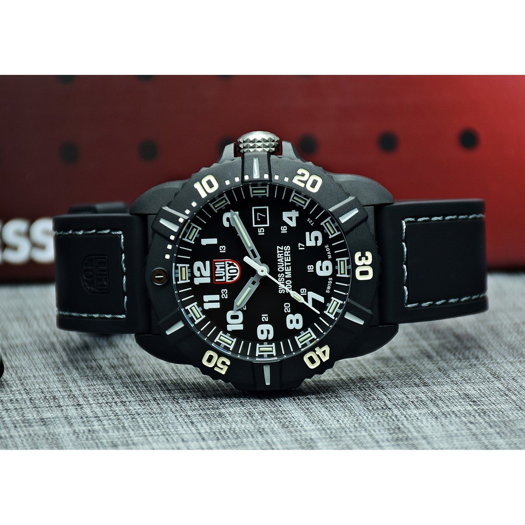 luminox 3021