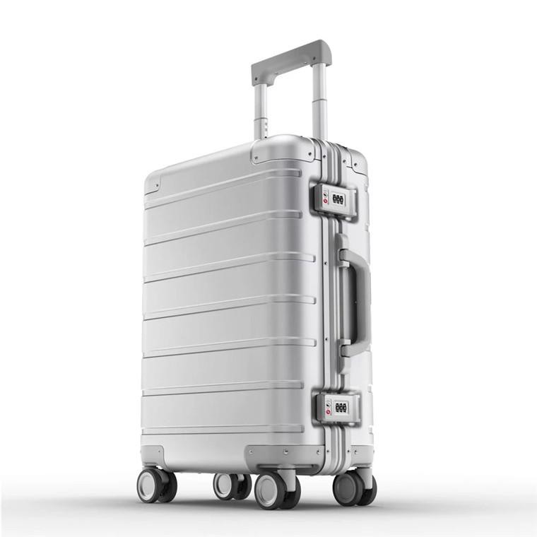 90Fun Metal Travel Luggage 20" - กระเป๋าเดินทางล้อลากอลูมิเนียม ขนาด 20 นิ้ว