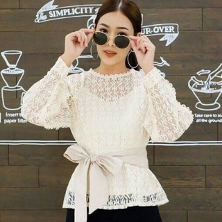 เสื้อลูกไม้ มีซับหน้า แถมโบว์ผูก จะผูกหรือไม่ผูกก็ได้