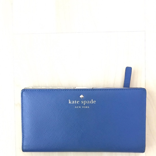 กระเป๋าสตางค์ Kate Spade