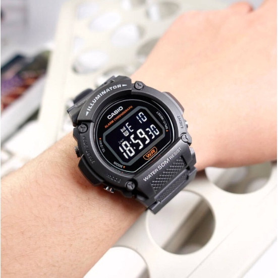 แท้แน่นอน 100% ออกใหม่ล่าสุด กับ Casio W-219H-8B อุปกรณ์ครบทุกอย่างพร้อมใบรับประกัน CMG ประหนึ่งซื้อจากห้าง