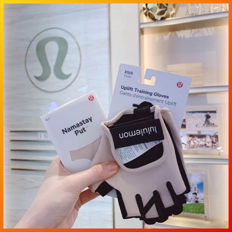 Lululemon ใหม่ ถุงมือออกกําลังกาย แบบครึ่งนิ้ว กันลื่น สําหรับผู้หญิง เล่นโยคะ ฟิตเนส