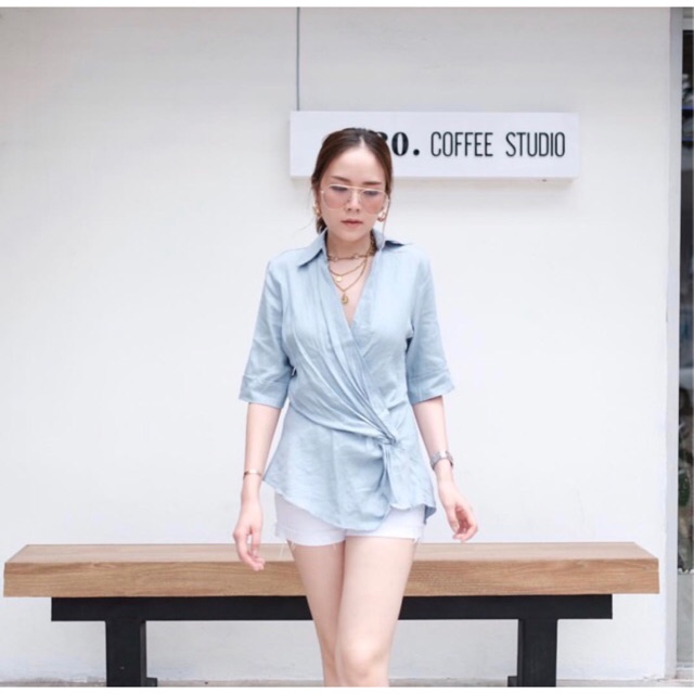 เสื้อเชิ้ต (new in pack) Tshoppppp