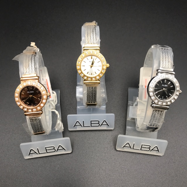 นาฬิกาข้อมือผู้หญิง ALBA รุ่น V501-X452 สาย vintage