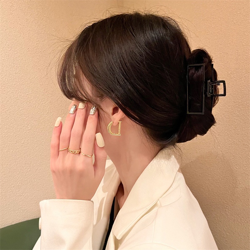 [Jung/Jung Accessories] ต่างหู/ต่างหูโลหะผสมรูปตัว D สไตล์เกาหลี