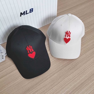 MLB Heart Ball Cap NEW YORK YANKEES หมวก MLB โลโก้ NY หัวใจสีแดง ❤️