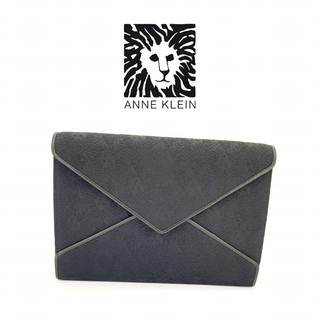 Authentic Anna Klein Clutch