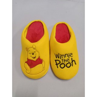 ‼️พร้อมส่ง‼️รองเท้าใส่เดินในบ้านพื้นหนาลายหมีพูห์winnie the pooh