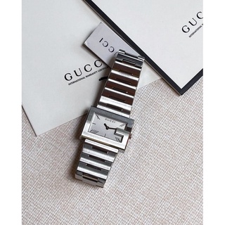 🦋สินค้าพร้อมส่ง🦋   New🍥 Gucci Bracelet Watch ขนาด 30x20 มม อปก ครบ ประกันครบ สวย หรู ราคาดีมากก