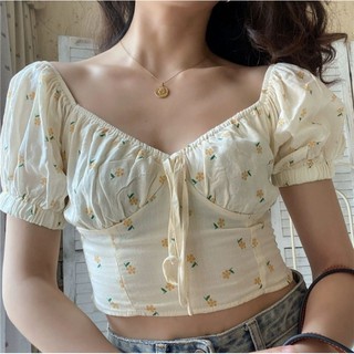 072 Sweet Peach : Daisy Top เสื้อครอปแขนตุ๊กตาคิ้วท์ๆ