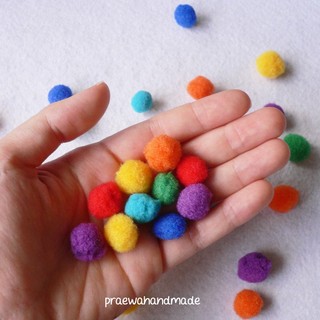 20 pcs./set 1.5cm. rainbow pom pom ball ปอมปอมสีรุ้ง