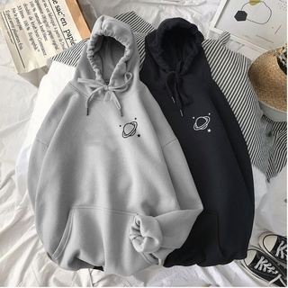 เสื้อกันหนาวแขนยาวลําลอง มีฮู้ด ผ้ากํามะหยี่ แบบหนา พิมพ์ลายจักรวาล และดาวเสาร์ ให้ความอบอุ่น แฟชั่นคู่รัก สําหรับผู้ชาย