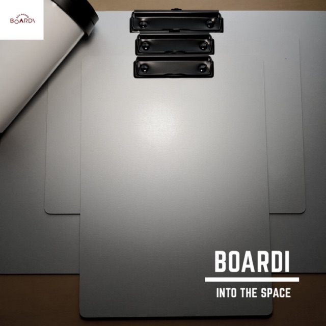 BOARDI / Into the Space คลิปบอร์ด