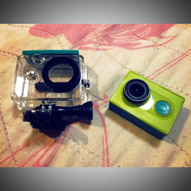 Xiaomi Yi Action Camera พร้อมเคสกันน้ำ (มือสอง)