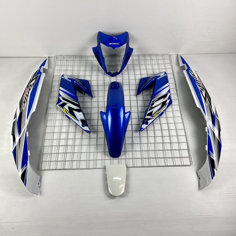 ชุดสีแฟริ่งเปลือกรถโซนิค sonic125 สีน้ำเงิน-ขาว ปี2007 พร้อมติดสติ๊กเกอร์เคลือบเงา - รูปที่ 2