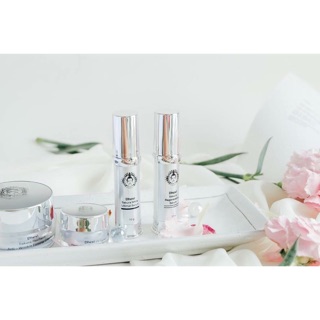 Dhevi Repair White Firming Skin Set