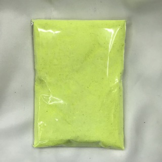 ทรายสีละเอียด สีเหลืองสะท้อน
