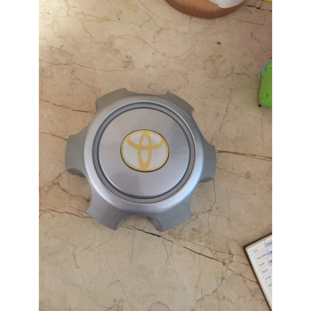 4 ชิ้นศูนย์ล้อ Hub Cap สําหรับ Toyota Land Cruiser Fj80 1990-1997 ล้อ Center Hub Cap 42603-60200