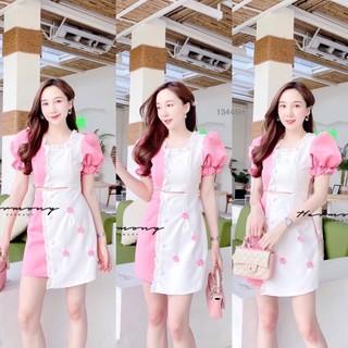 👗Pfashion [ส่งไว!!🚛] P13445 เดรสสั้นแขนพอง กระโปรงป้ายหน้า เว้าเอว ติดดอกpuff sleeve short dress Front skirt w