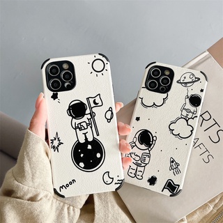 นักบินอวกาศ เคสวีโว่ VIVO Y17 Y15 Y12 Y12i Y11 Y20 Y20S Y20i Y12S Y11S เครื่องหนัง เคสมือถือคู่รัก เคส VIVO Y21 Y33S Y21S Y30g Y12g Y12a Y20a Y20g U10 Y50 Y30 Y30i Y91 Y91i Y93 Y95 Y91C Y70 Y90 Y1S Y51 Y51A Y31 2021 Y51S Y53S Y53 Y72 Z3 Y52 Phone Case