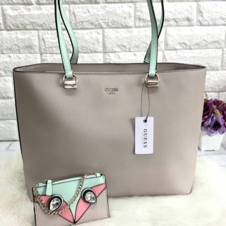 กระเป๋าoutlet guess