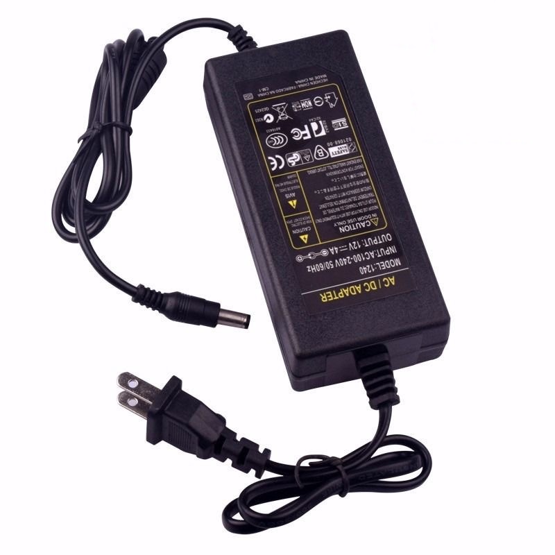 คุณภาพสูง Power Converter Adapter (อะแดปเตอร์) 12V 5A Transformer สำหรับกล้องวงจรปิดหรืออุปกรณ์อิเล็กทรอนิกส์,สายยาว 90