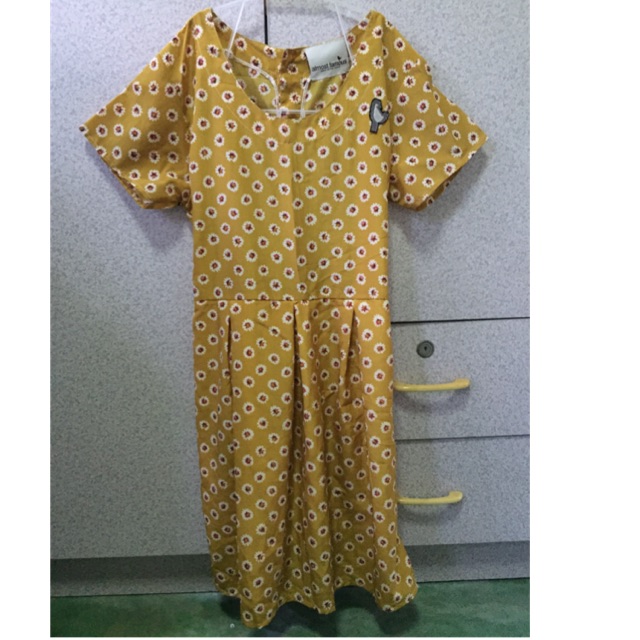 Used like new ยี่ห้อ almost famous