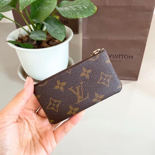 Lv Key Pouch มือสองของแท้💯ค่ะ (รบกวนทั่กแชทก่อนสั่งค่ะ)