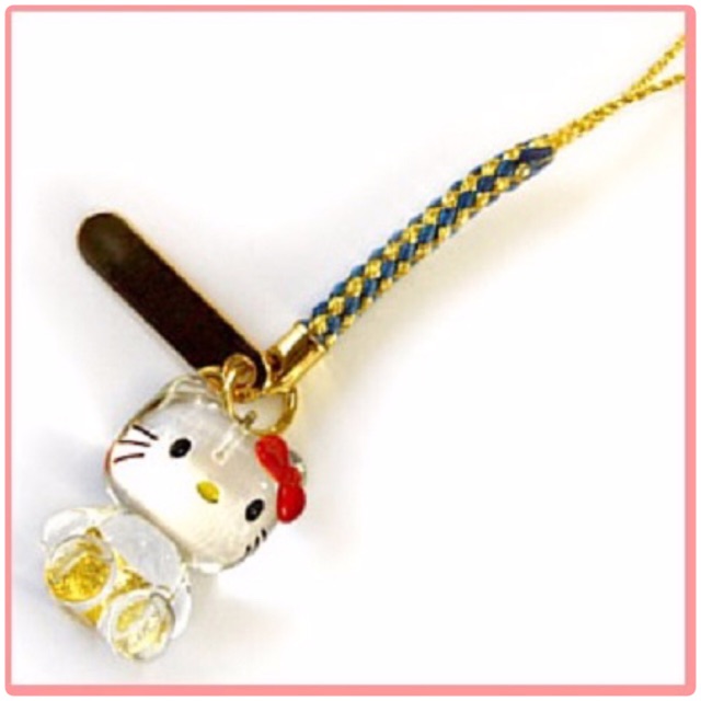 แท้ 100% จากญี่ปุ่น พวงกุญแจ ซานริโอ เฮลโล คิตตี้ Sanrio Hello Kitty Local Kanazawa-Limited Gold Lea