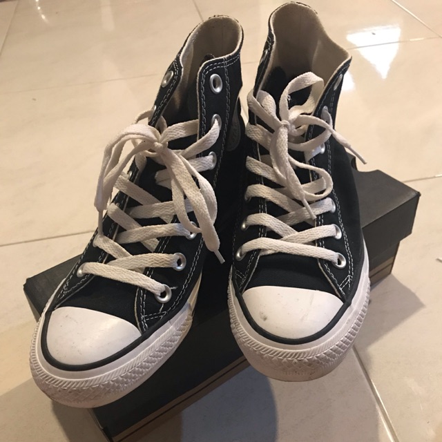 รองเท้า converse แท้