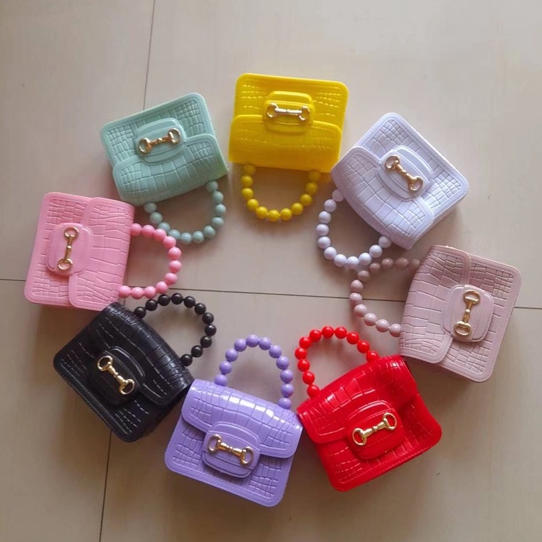 มินิกระเป๋าแฟชั่นสะพายข้างลายจระเข้น่ารักๆทรงเก๋ตามสไตส์12*12ชม