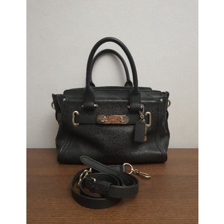 Coach Swagger 27 in Pebble Leather Black ของแท้  สภาพดี