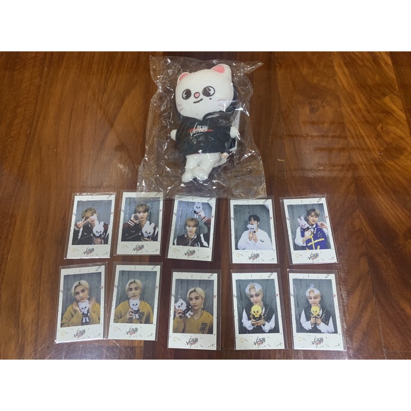 ตุ๊กตา skzoo mini plush straykids มือ1 jiniret hyunjin