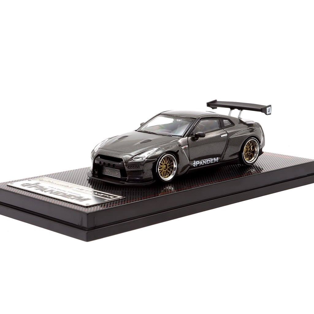 PANDEM R35 GT-R Gun Metallic 1:64 (ignition model)