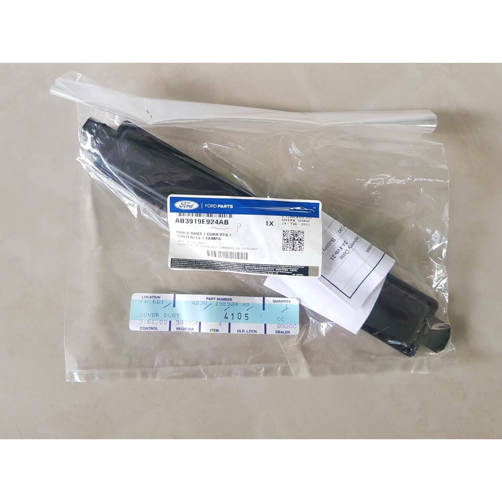 ฝาปิดกรองแอร์ FORD เรนเจอร์,BT50 PRO,ปี2012-1015 แท้ๆเบิกห้าง อันละ80บาท