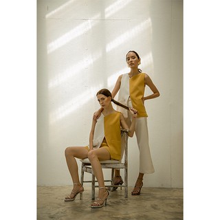 เสื้อแขนกุด SEAM - Sleeveless | OCHERE-IVORY