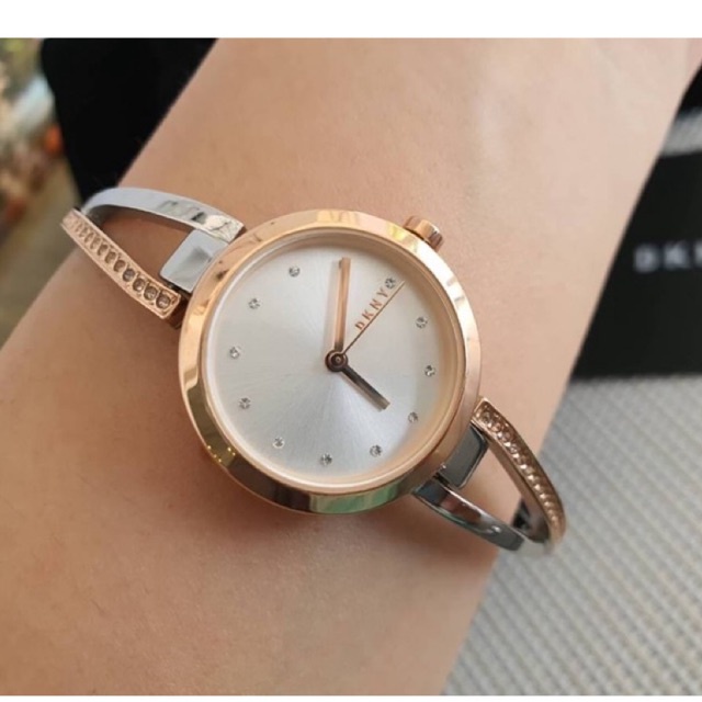 (ผ่อน0%) นาฬิกา กำไล DKNY Crosswalk Three-Hand Two-Tone Stainless Steel Watch 26mm หน้าปัดกลม สแตนเลส สีเงิน ทอง