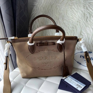 Prada Borsa a Mano brown Small  size: 14 (L) x 5.5 (w) x7.5(H)