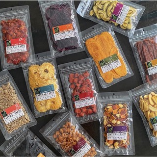 บ้านผลไม้ ผลไม้อบแห้งไม่แต่งกลิ่น ไม่แต่งสี น้ำตาลน้อย/ไม่เต…