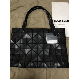 Used like new BaoBao Rock Small Black 7x10