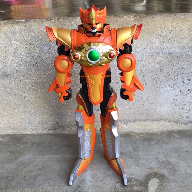 หุ่นยนต์bandai dx daikenjin zubaan