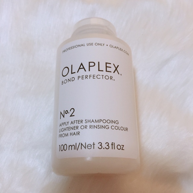 🍎Sale ป้ายด้านหลังไม่มี🍎Olaplex no2  ขนาด 100ml 🍒ปากขวดซีลปกตินะคะ ♥️มีเพียง 1 ขวดเท่านั้นคะ