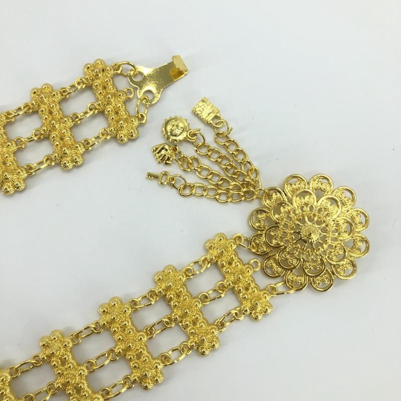 Vintage jewelry เครืองประดับโบราณเข็มขัดดอกไม้อีสานชุดล้านนาไทหัวเข็มขัดเงินโบราณสีทองthai belts